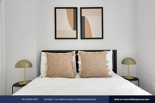 Rented by The Blueground | media 31