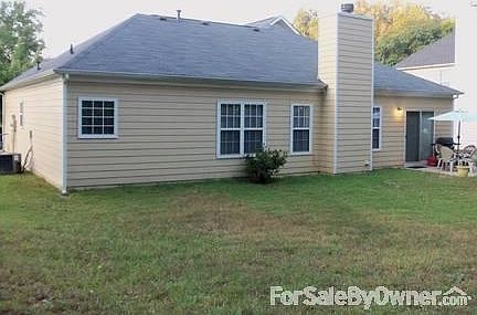 2nd image of 405 Concord Cir
