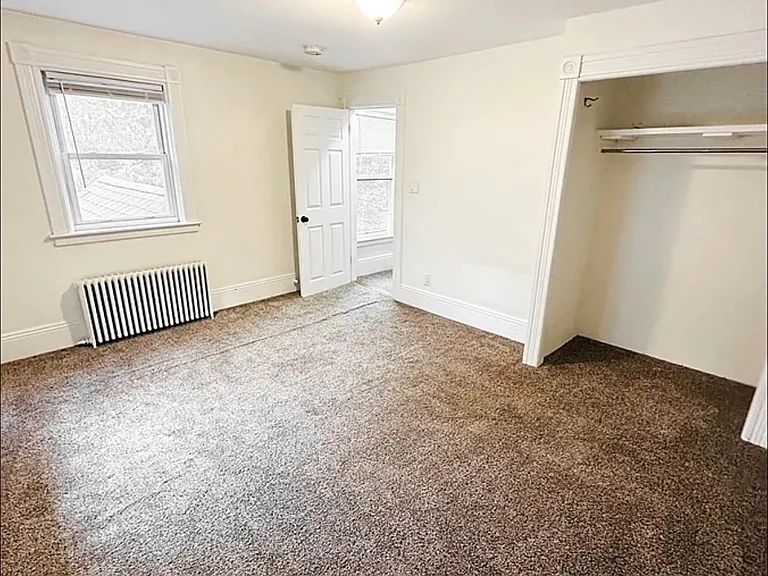 6 Laurel St #3 — Photo 3