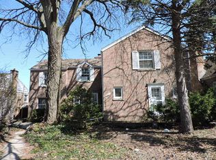 7911 Kilbourn Ave, Skokie, IL 60076