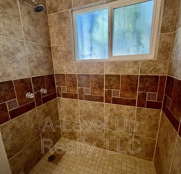 2304 E Monterey Vis #1 — Photo 8