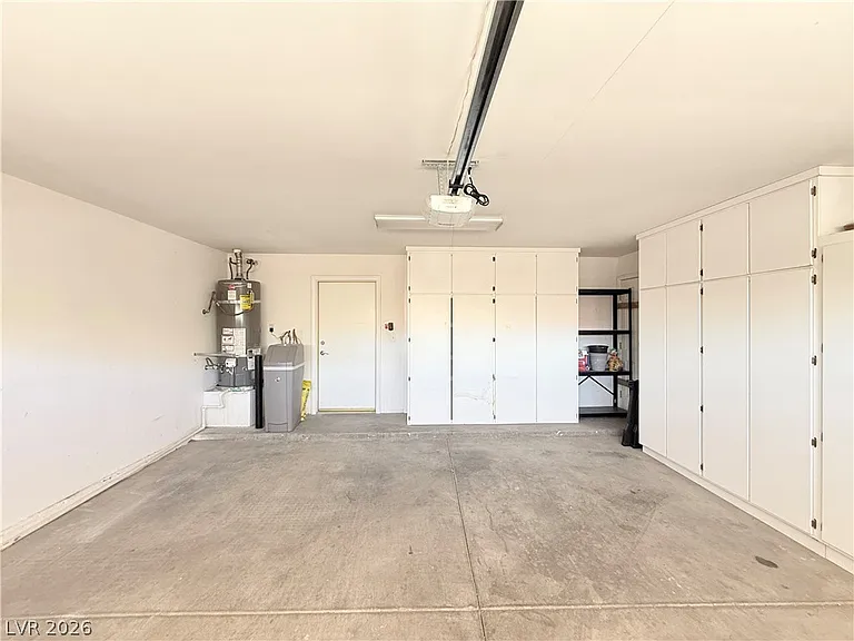 8121 Sedona Sunset Dr — Photo 24