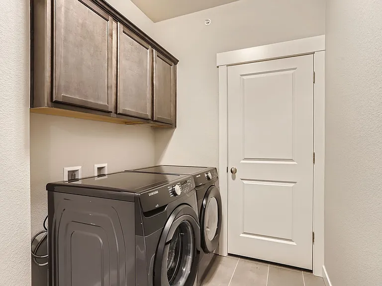 310 High Point Dr #A-103 — Photo 24