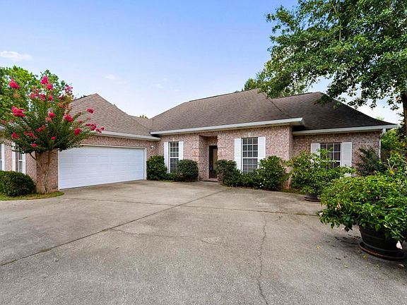 2nd image of 1217 Magnolia Bayou Blvd