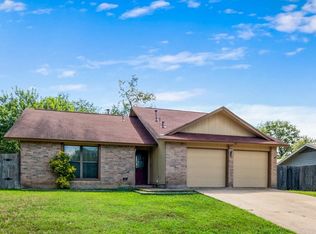 810 Powderhorn Dr, Round Rock, TX 78681