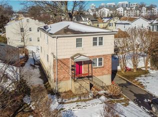 110 Burwood Ave, Stamford, CT 06902