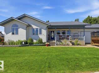17 Clearwater Cres, Wetaskiwin, AB T9A 3R4