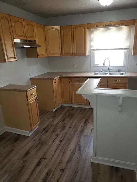 2 bed, 850 sqft, $1,095 — Photo 2