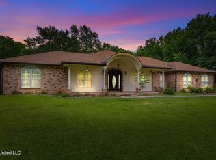 7446 Lazy Acres Rd, Pass Christian, MS 39571