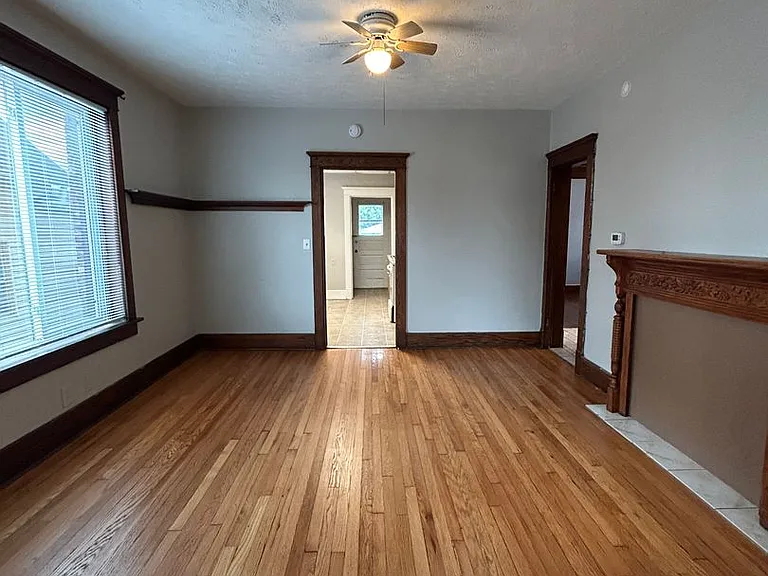 2419 Poppleton Ave — Photo 6
