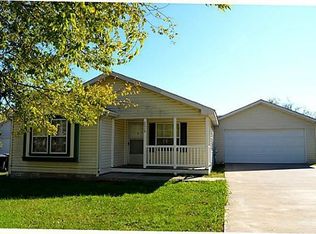 2219 W 13th Ave, Corsicana, TX 75110