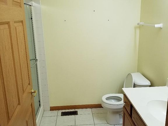 5th image of 12037 S Kildare Ave