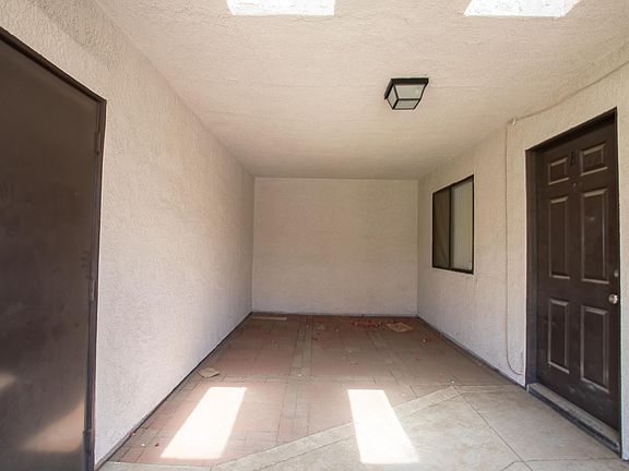 3rd image of 78723 Avenue 42 Unit B