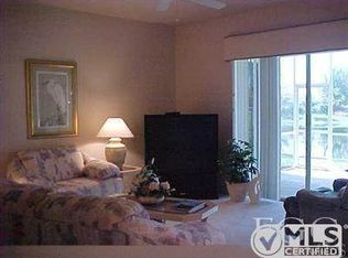 8817 Middlebrook Dr, Fort Myers, FL 33908