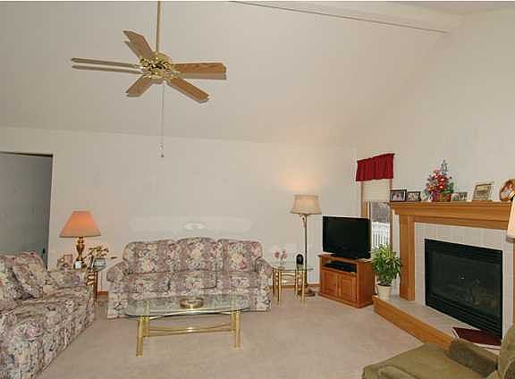 4th image of 125 SE Glendale Dr