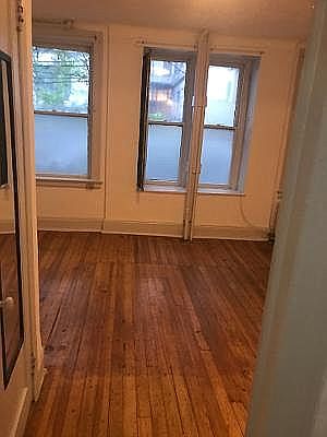 3rd image of 273 W 90th St APT 1W