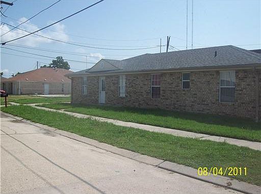 1st image of 301-03 E Liberaux St