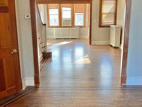 5th image of 5412 Oakland St