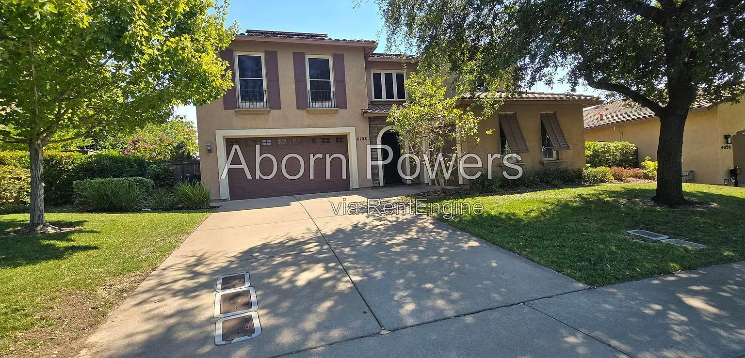 5 bed, 3.0 bath, 3000 sqft, $4,195 — Photo 1
