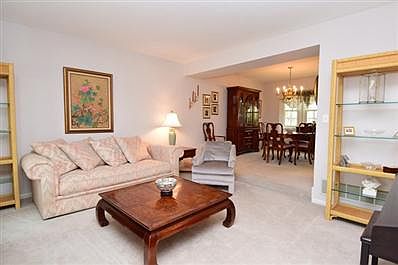 5th image of 1105 Chetwood Dr