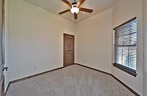 3216 NW 188th Ter — Photo 8