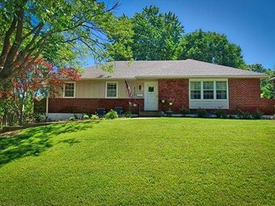 6509 Sterling Ave, Raytown, MO, 64133