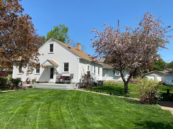 La Crescent Real Estate - La Crescent MN Homes For Sale | Zillow