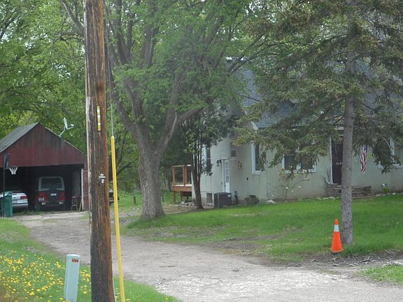 5th image of 4190 McMenemy St
