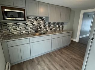 478 Beech St #6, Manchester, NH 03103