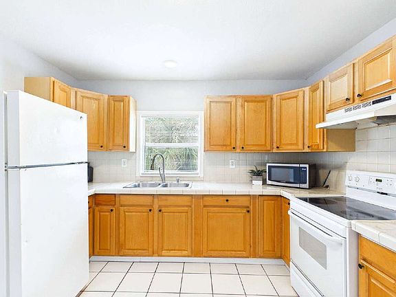 5th image of 5001 Rena St