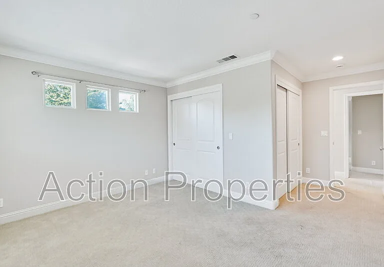 241 Granada Park Cir — Photo 24