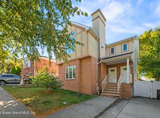 198 La Guardia Ave, Staten Island, NY 10314
