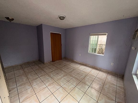 4th image of 2316 Leota St