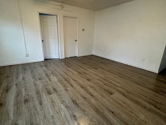 5th image of 47 Carman St APT 1