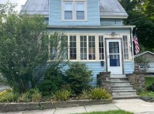 21 Washington Ave, Highland, NY