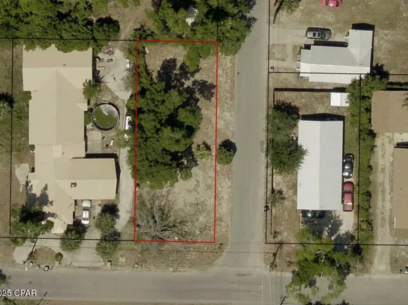 1613 E 7th St, Panama City, FL 32401