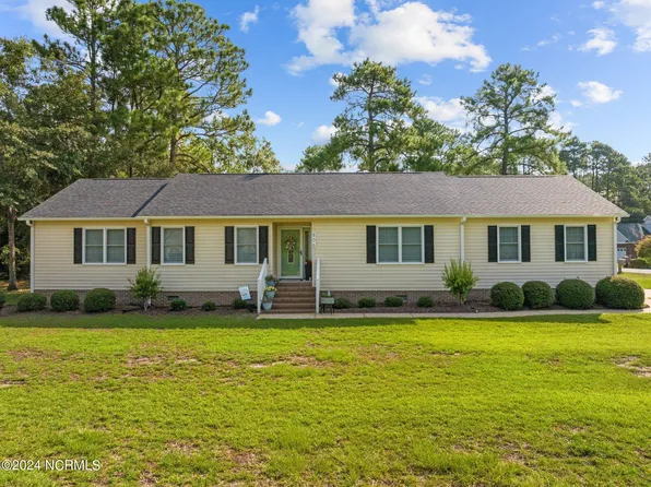 806 Helm Drive, New Bern, NC 28560