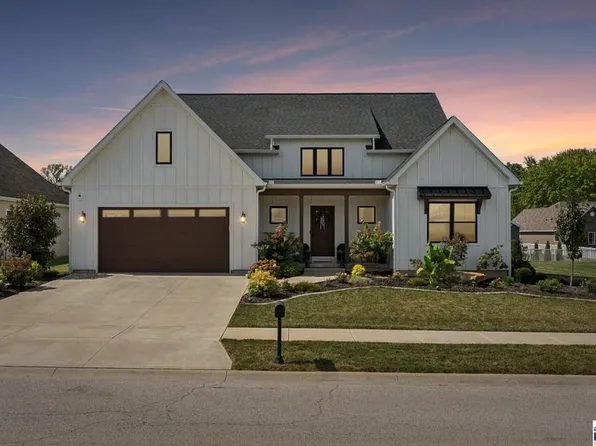 85 Mayflower Dr, Terre Haute, IN 47803