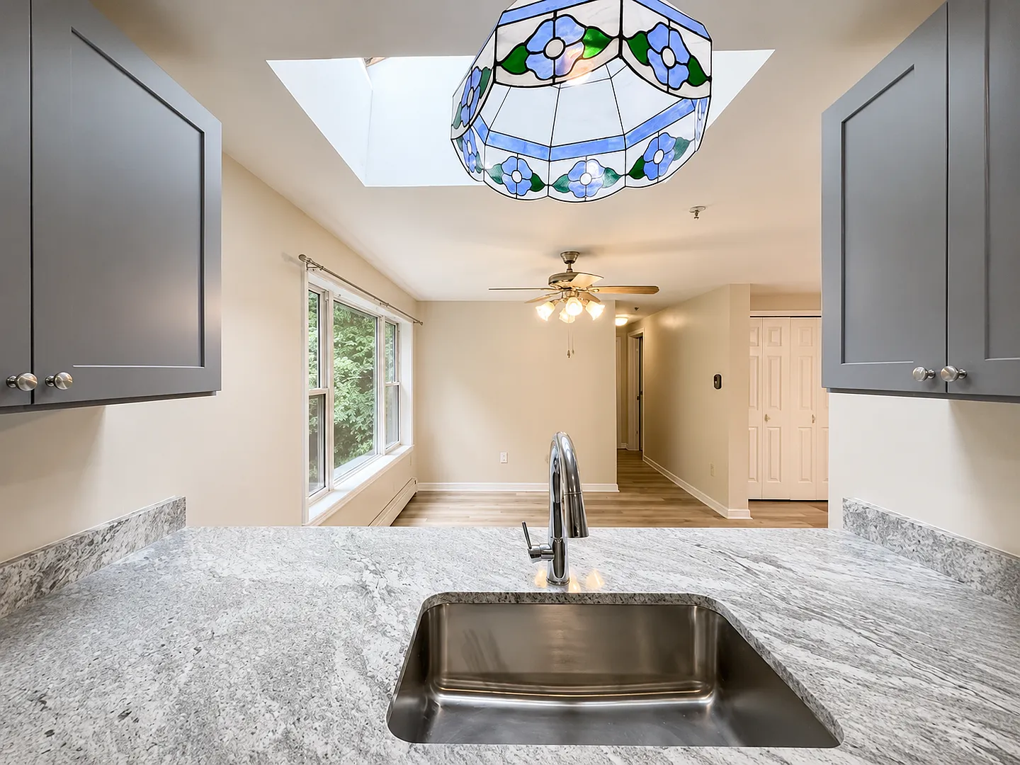 145 Commonwealth Ave — Photo 3