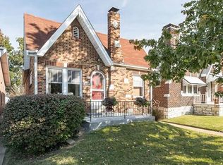 5153 Eichelberger St, Saint Louis, MO 63109