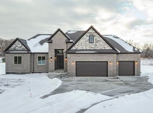 68651 Lake Angela Pointe St, Richmond, MI 48062