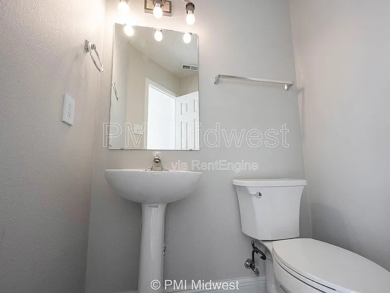 859 Runnymede Dr — Photo 19
