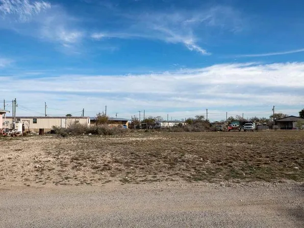 129-143 & Bay #2-154, Del Rio, TX 78840