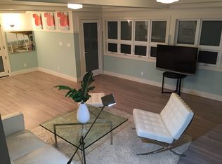 1347 Riviera Ave, Venice, CA 90291