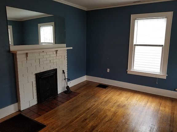 2nd image of 1026 Westwood Ave