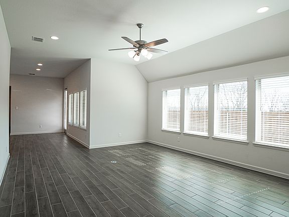5th image of 6104 Vestor Dr