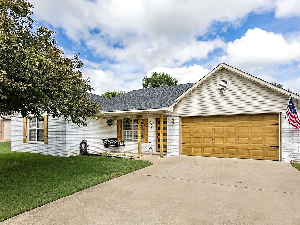 1st image of 67 Blair Dr