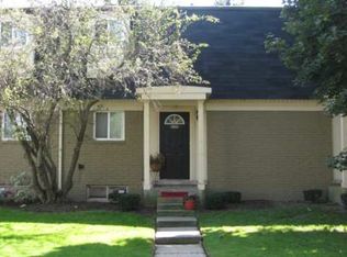 1932 Orchard Crst, Utica, MI 48317