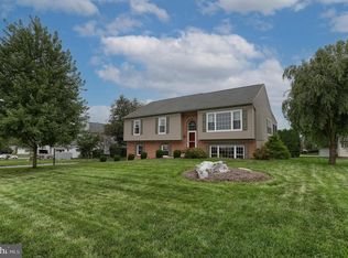 301 Wheatstone Dr, Palmyra, PA 17078