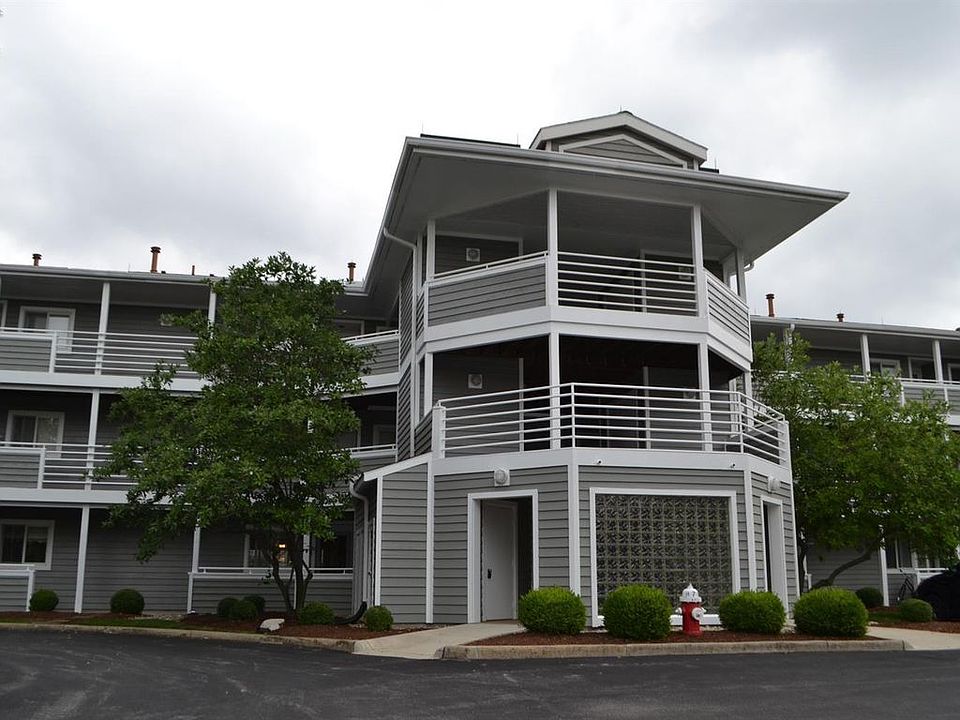 1st image of 138 Marina Point Dr